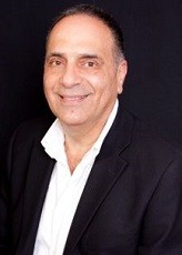 איציק קוסטיקה