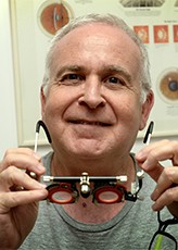 Dr. Martin Sherwood מוטי שריר