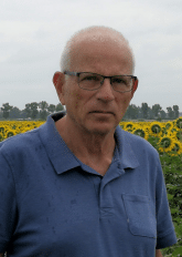 Dr. Zeev Segev Dr. Zeev Segev